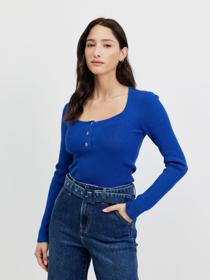 סריג מחשוף כפתורים PROMO בצבע כחול רויאל