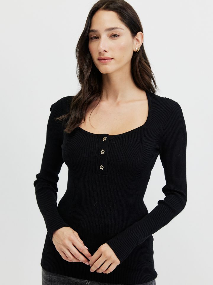 סריג מחשוף כפתורים PROMO בצבע שחור