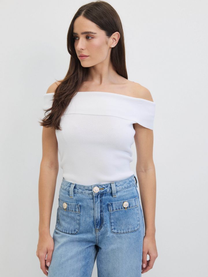 סריג וולן ALONA בצבע לבן