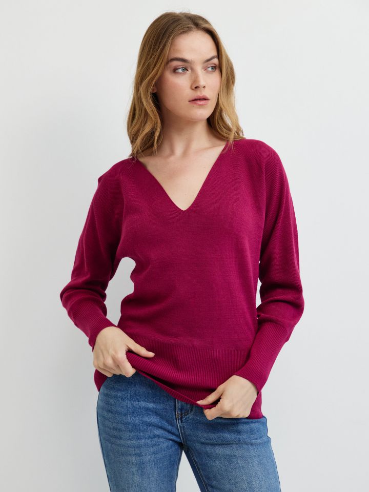 סריג V מנגטים רחבים PROMO בצבע דובדבן