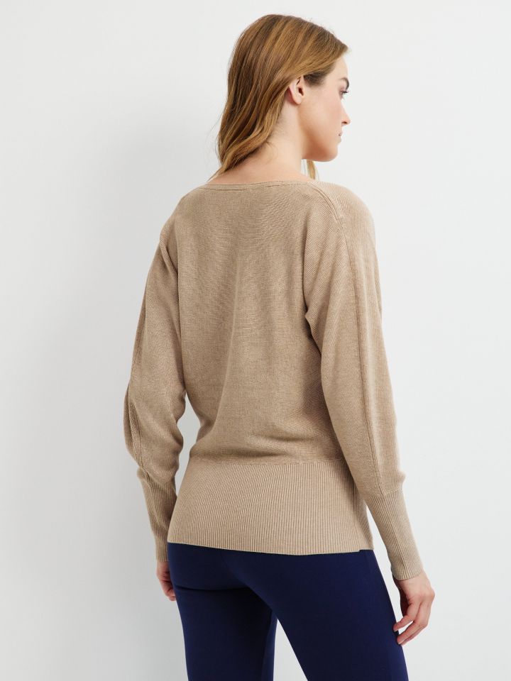 סריג V מנגטים רחבים PROMO בצבע בייז מלנג’