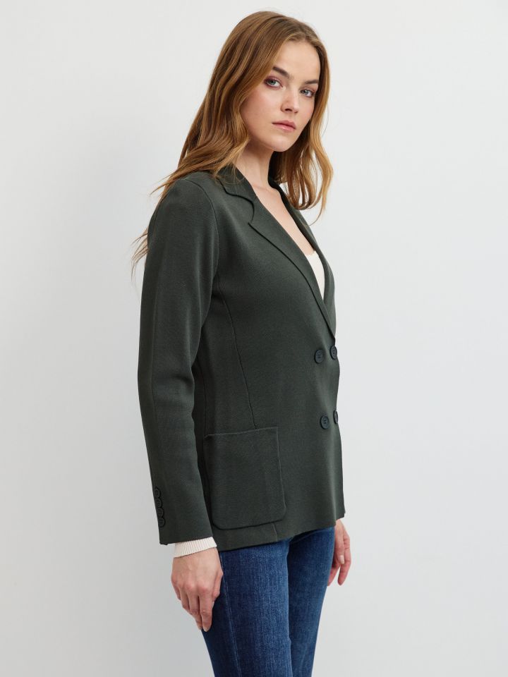 עליונית סריג כיסים בצבע ירוק כהה