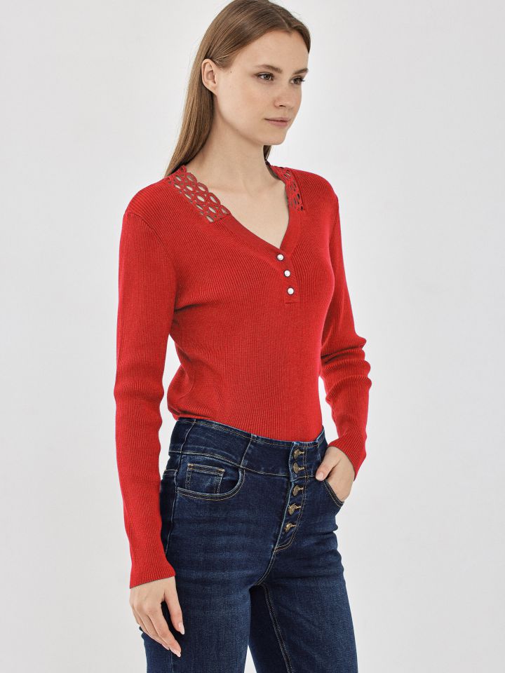 סריג V קרושה בצבע אדום מלבורו