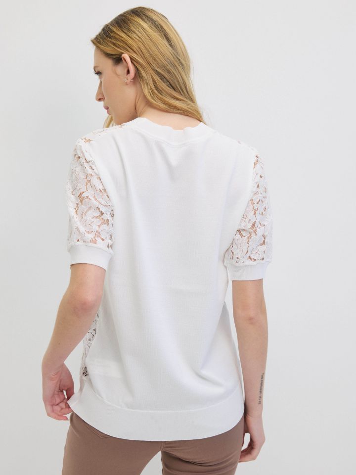 סריג פרונט קרושה בצבע אופוויט