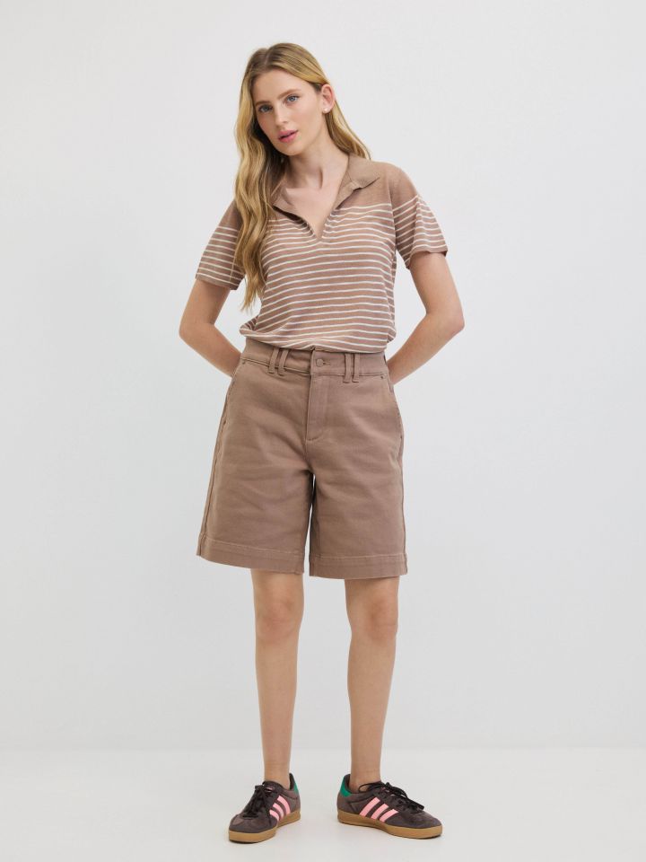 סריג פסים צוארון בצבע מוקה