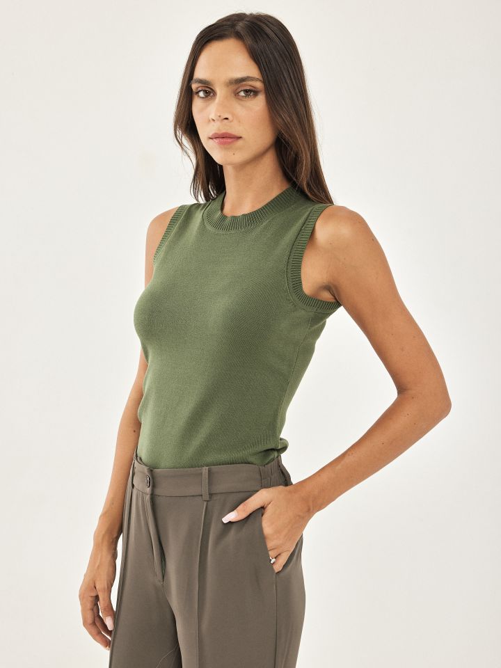 סריג חצי גולף ללא שרוול PROMO בצבע ירוק דשא