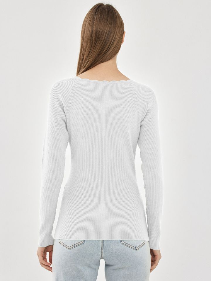 סריג פתח איקסים PROMO בצבע לבן