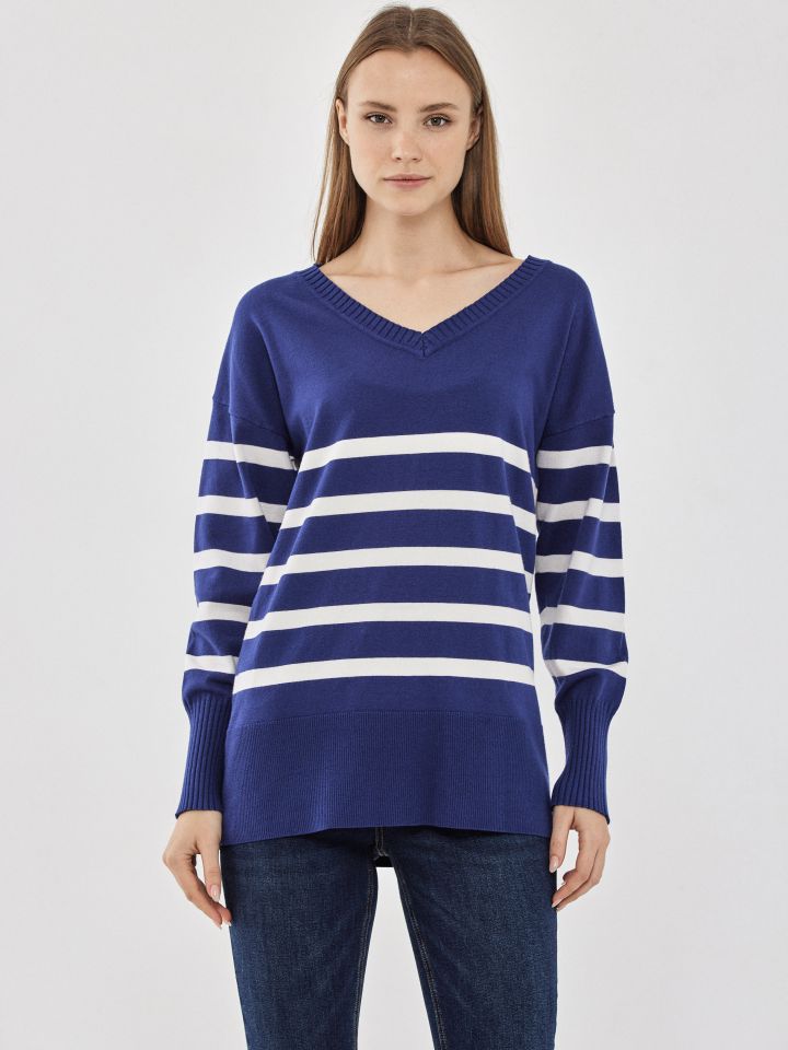 טוניקה V סריג פסים בצבע כחול ויקטוריה