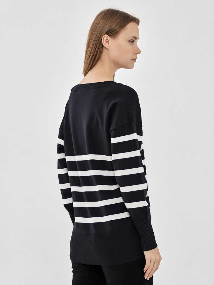 טוניקה V סריג פסים בצבע שחור