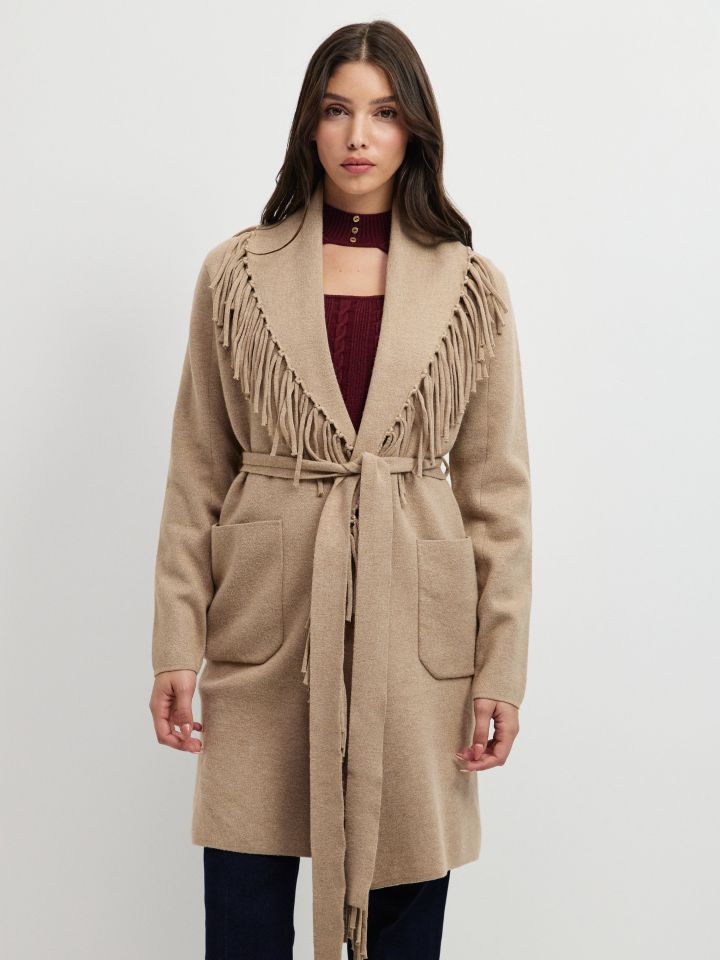 עליונית סריג פרנזים בצבע בייז מלנג’