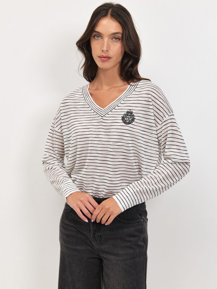 סריג V פסים PROMO בצבע אופוויט