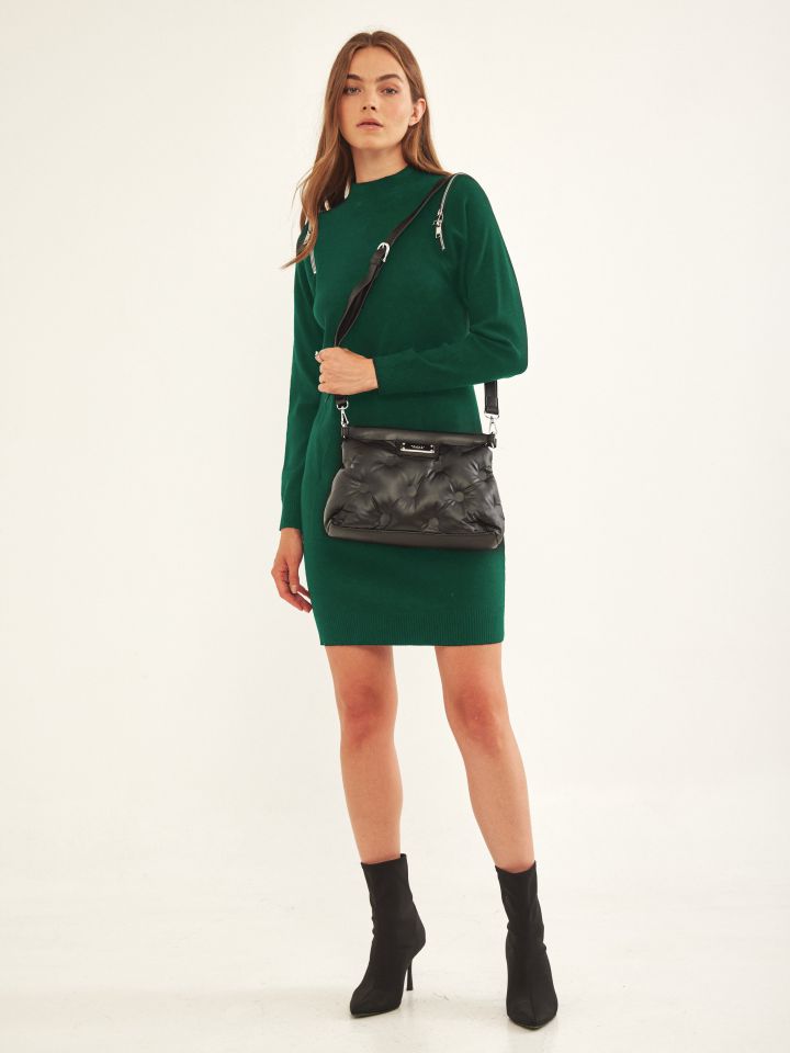 טוניקה סריג רוכסנים בצבע זית