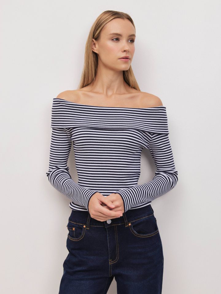 סריג כתפיים חשופות PROMO בצבע נייבי