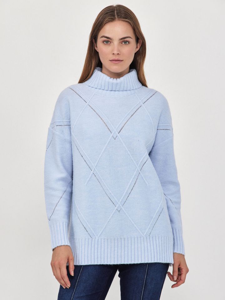 סריג גולף מעוינים בצבע תכלת אורלי