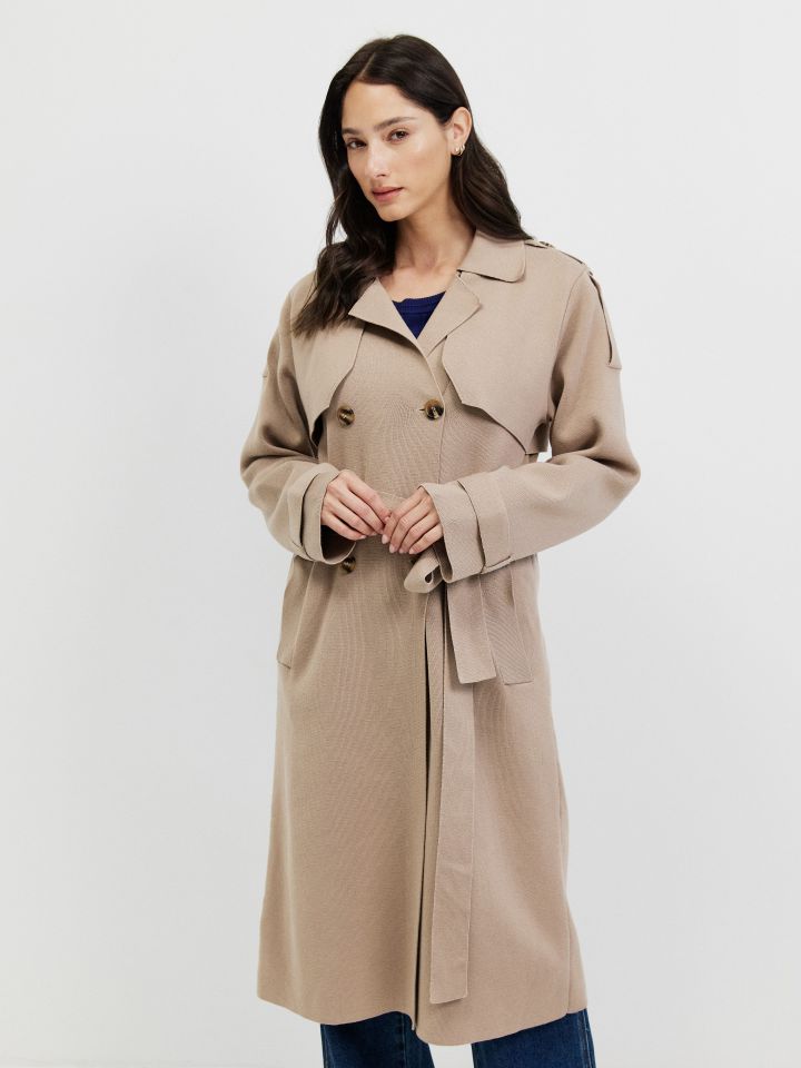 עליונית סריג טרנץ בצבע בייז קפוצינו