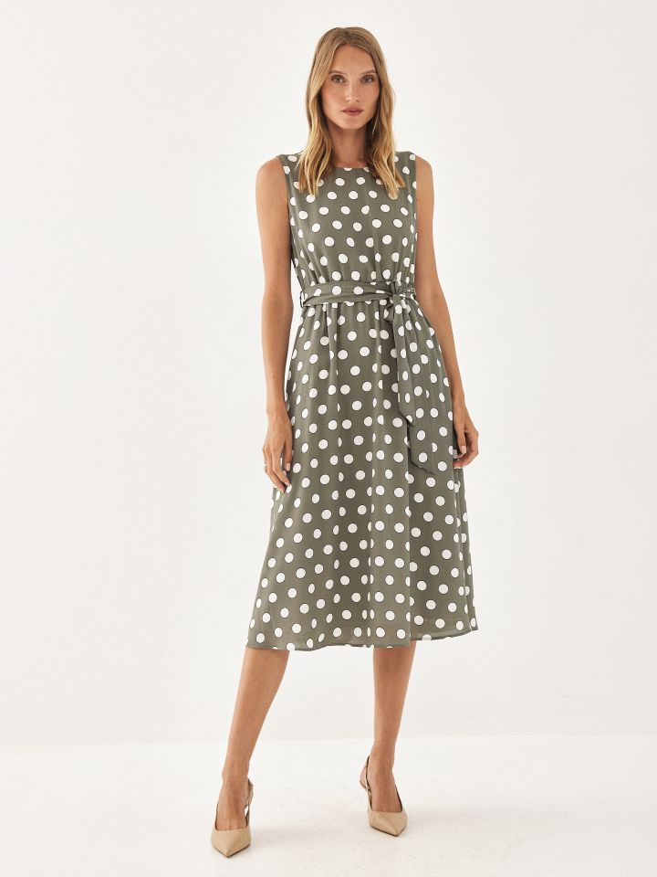 שמלה דפוס נקודות גומי במותן בצבע ירוק