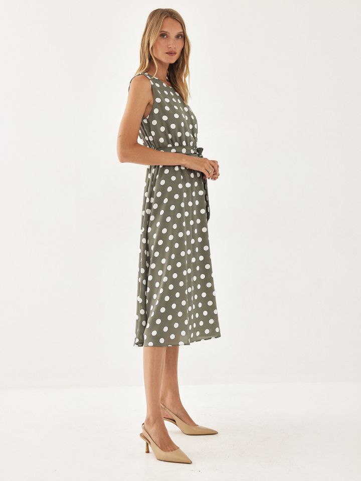 שמלה דפוס נקודות גומי במותן בצבע ירוק