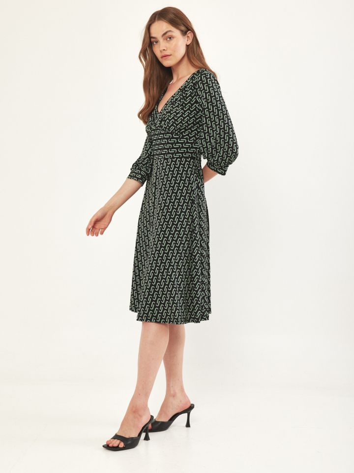 שמלה V דפוס גומי בגב בצבע שחור /ירוק