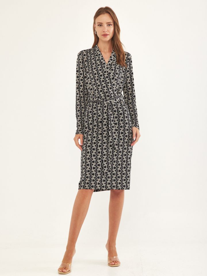 שמלה דפוס + חגורה PROMO בצבע שחור