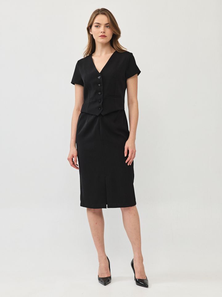 שמלה V מכופתרת בצבע שחור