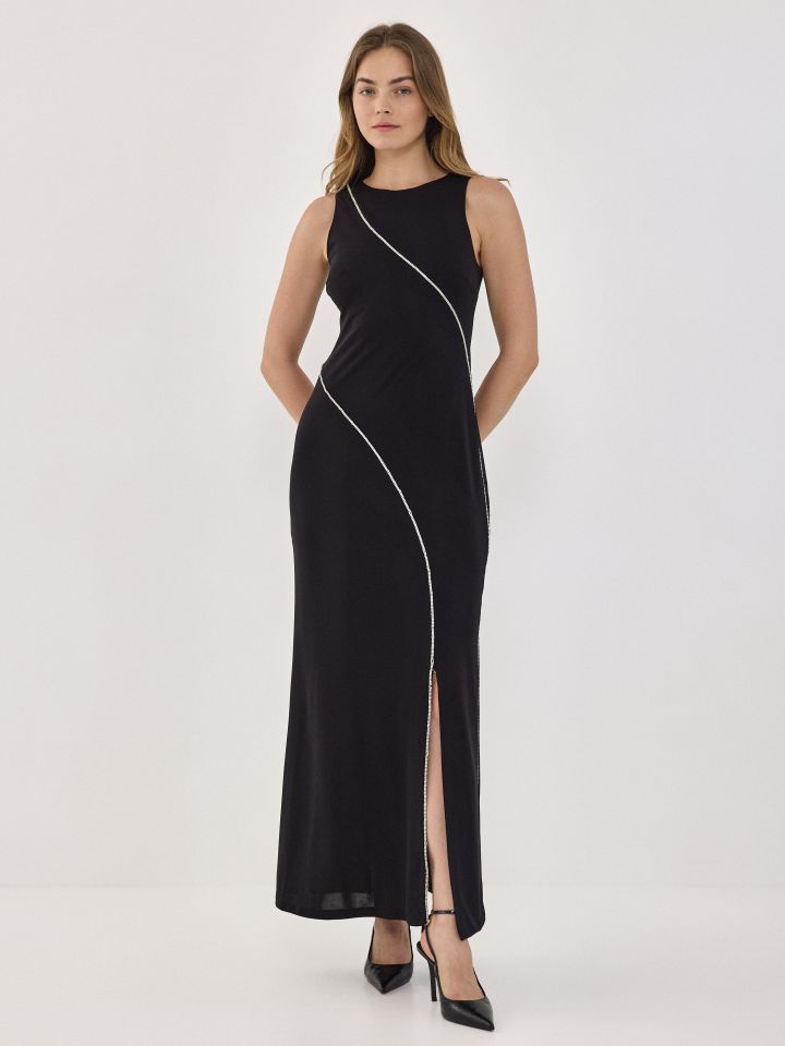 שמלה מקסי אמזון + יהלומים בצבע שחור