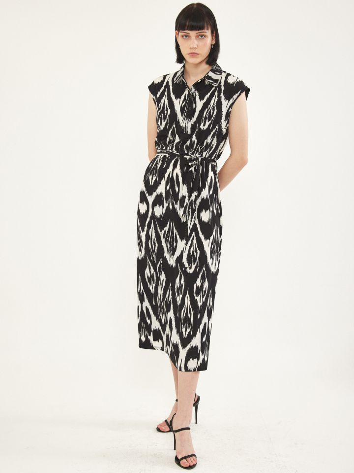 שמלה דפוס צוארון PROMO בצבע שחור/לבן