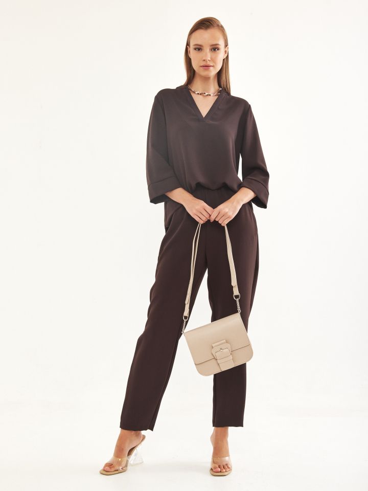 חליפת מכנסיים ROMI בצבע חום