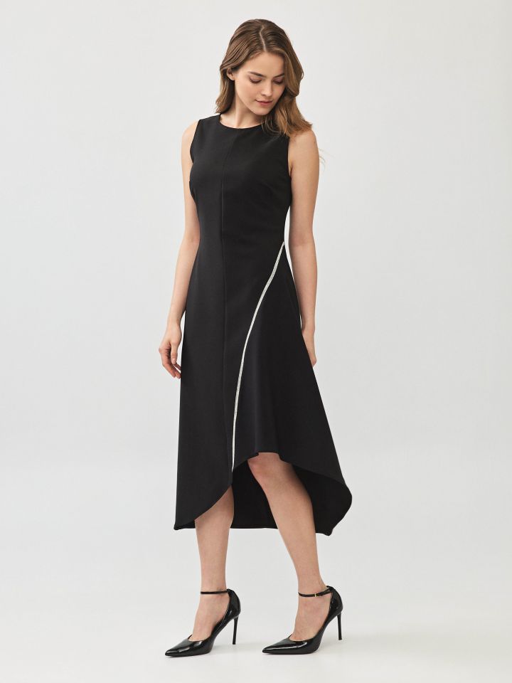 שמלה MILANO COMO בצבע שחור