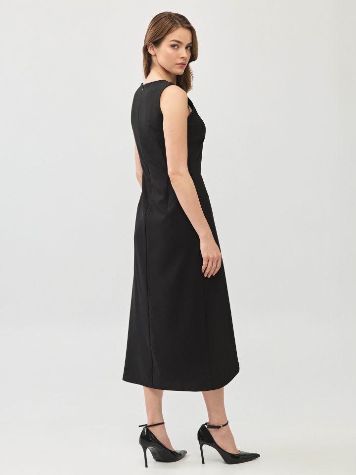 שמלה MILANO COMO בצבע שחור