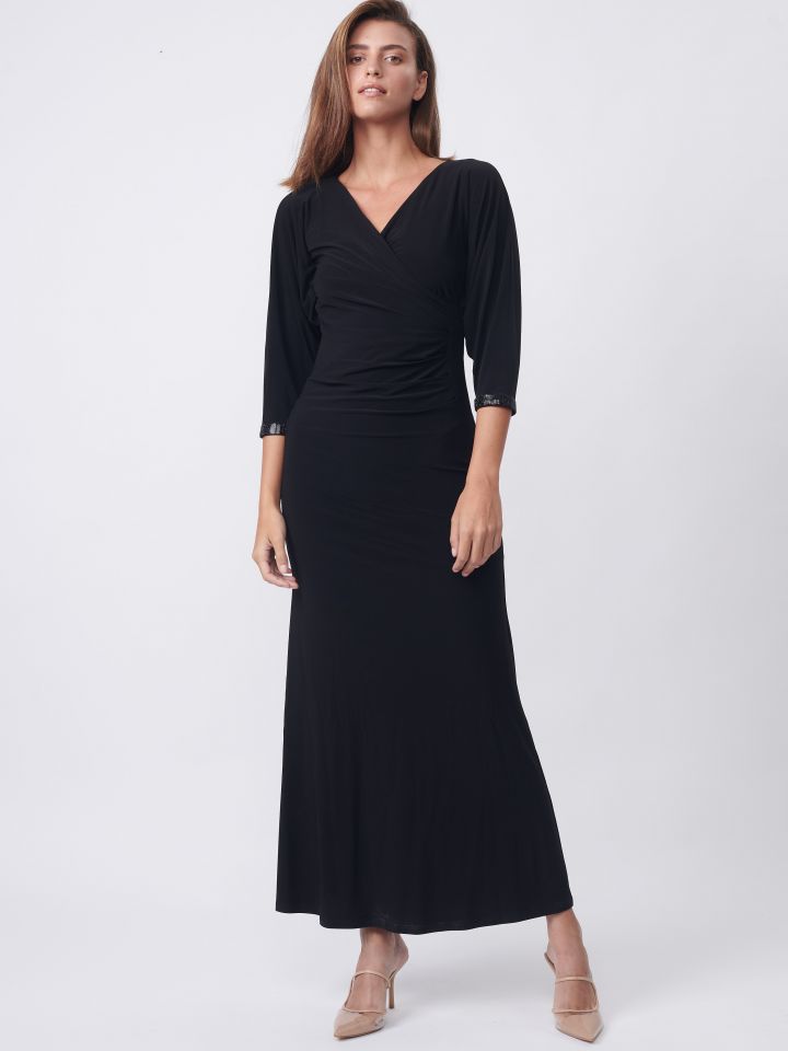 שמלה מקסי מעטפה בצבע שחור