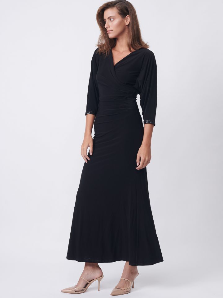 שמלה מקסי מעטפה בצבע שחור