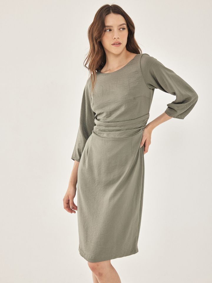 שמלה שרוול בלון בצבע ירוק