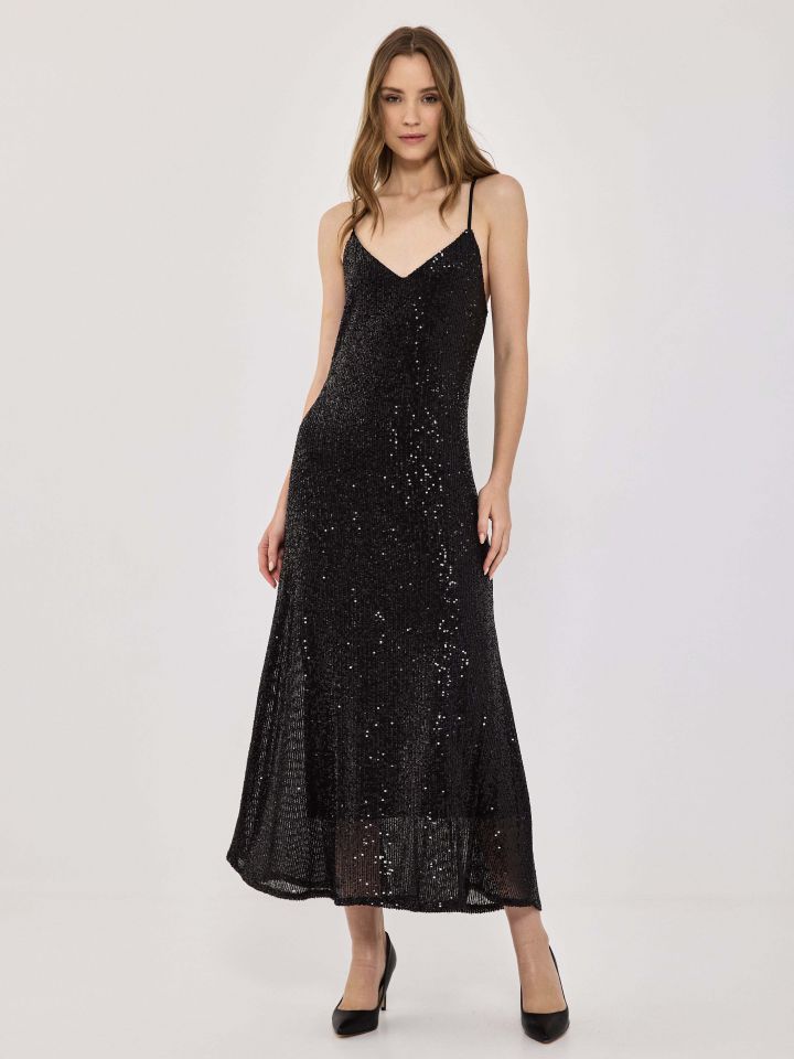 שמלה מקסי פייטים בצבע שחור