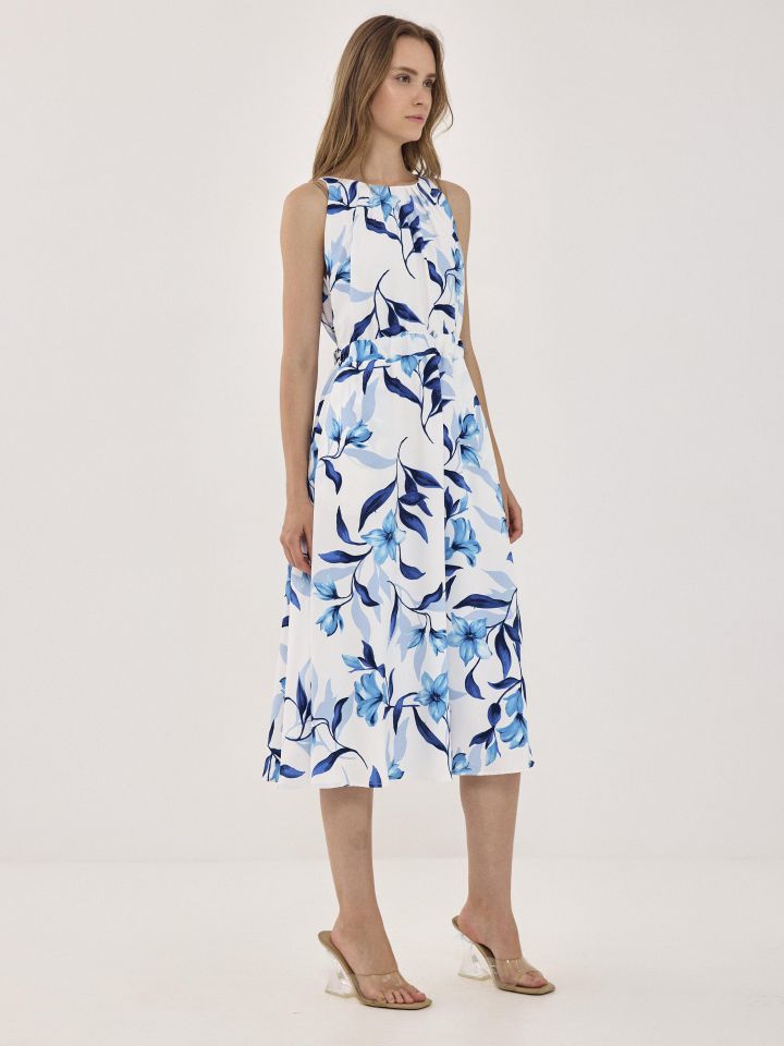 שמלה דפוס פרחים קשירה בגב בצבע כחול/לבן