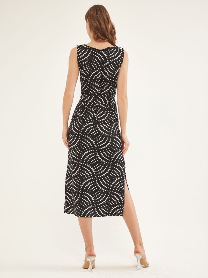 שמלה כפתורים + חגורה נקודות בצבע שחור