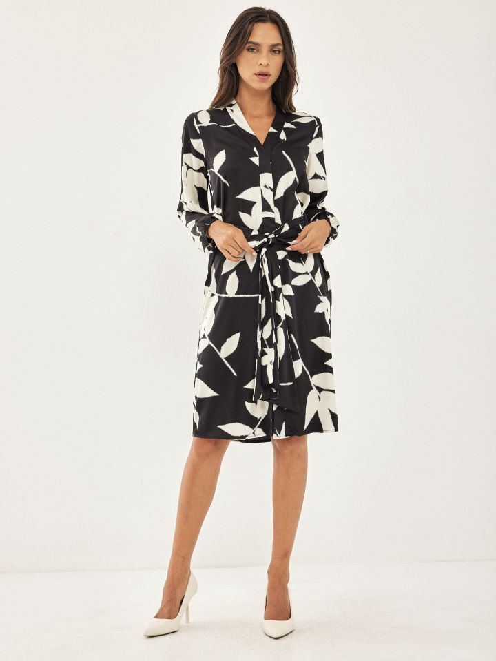 שמלה דפוס חגורה קשירה בצבע שחור