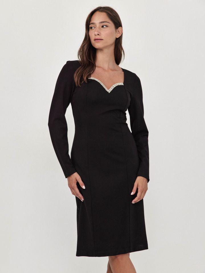 שמלה פתח יהלומים בצבע שחור