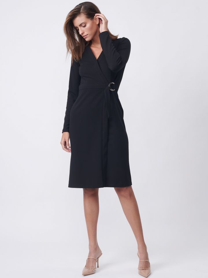 שמלה מעטפה אבזם בצבע שחור