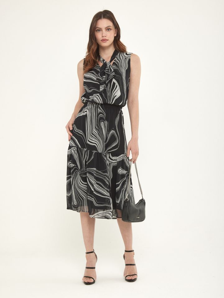 שמלה קשירה דפוס בצבע שחור/לבן