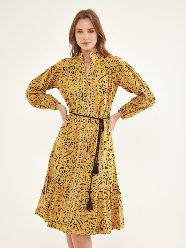 שמלה דפוס כפתורים בצבע חרדל