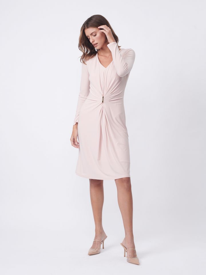 שמלה אבזם PROMO בצבע ניוד