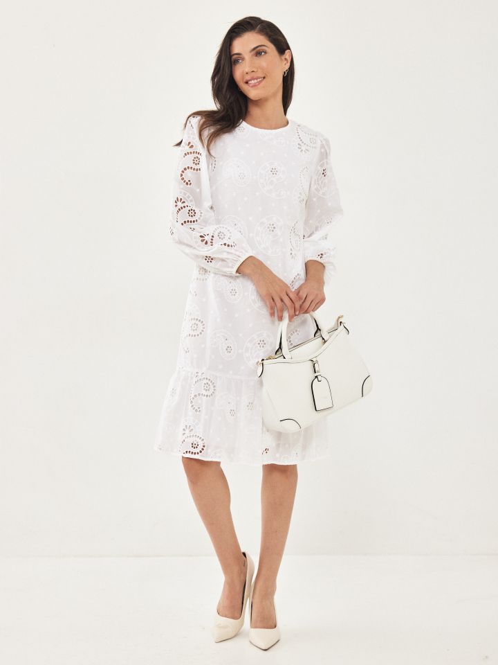 שמלה קרושה בצבע לבן