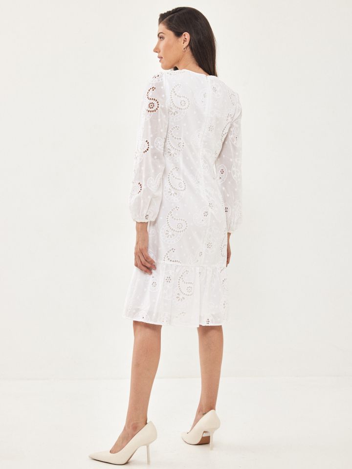 שמלה קרושה בצבע לבן