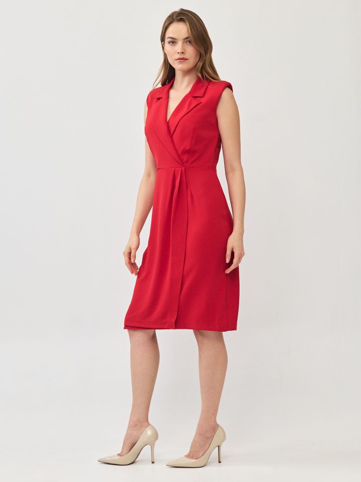 שמלה צוארון ROMI בצבע אדום