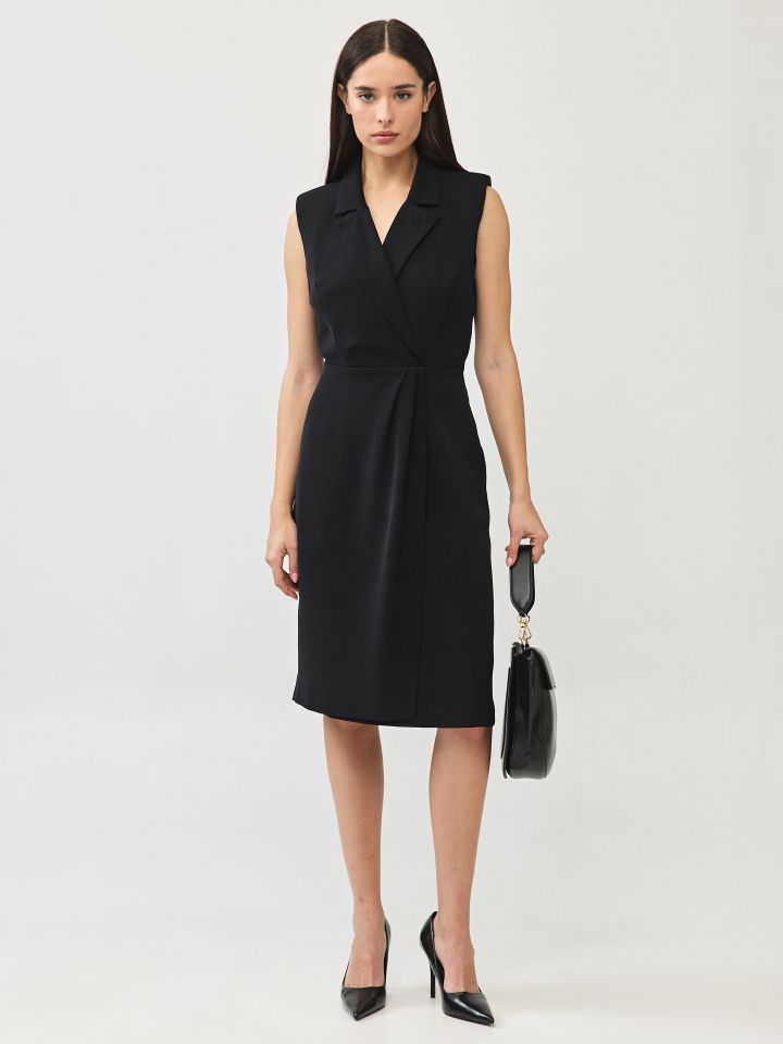 שמלה צוארון ROMI בצבע שחור