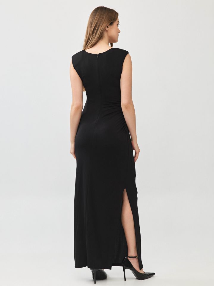 שמלה מקסי אמזון בצבע שחור