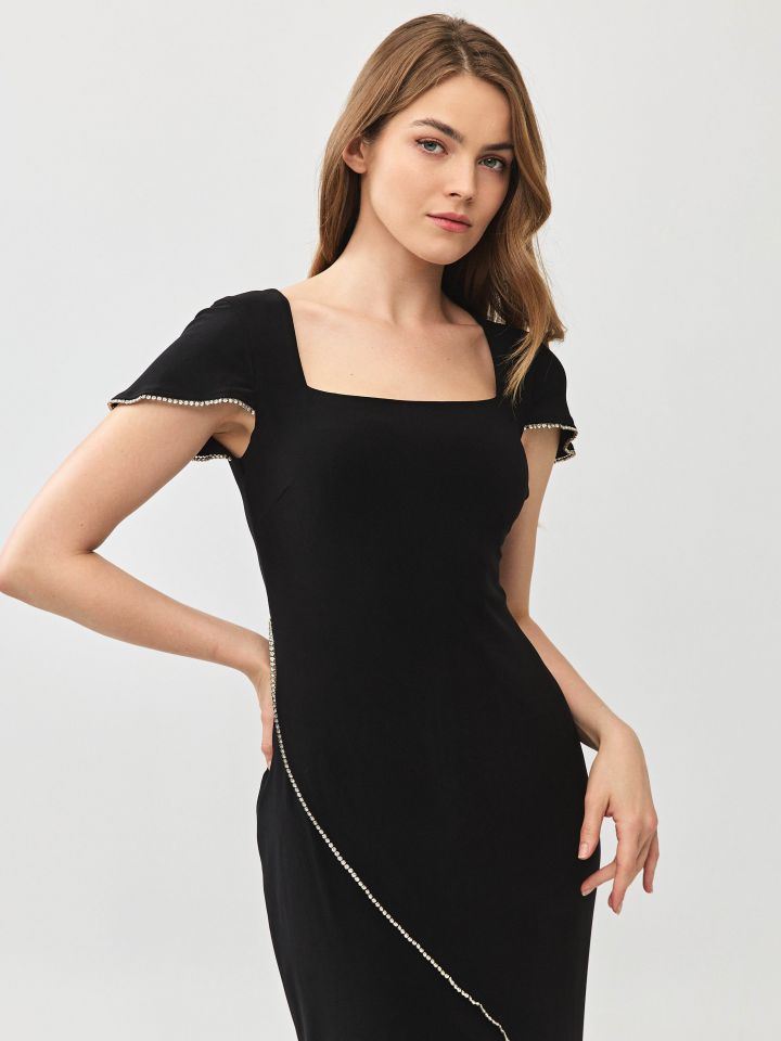 שמלה שילוב דמוי יהלומים בצבע שחור