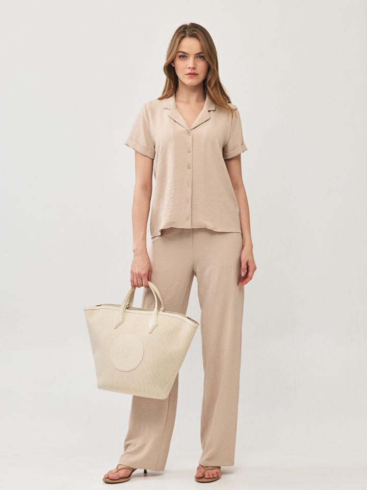 חליפה מכנסיים נטלי בצבע בייז’