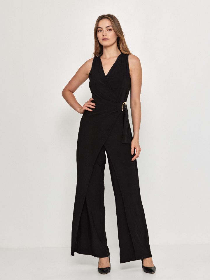 אוברול אבזם צד בצבע שחור