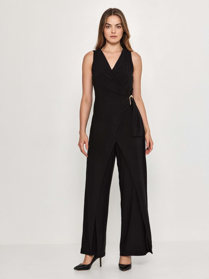 אוברול אבזם צד בצבע שחור